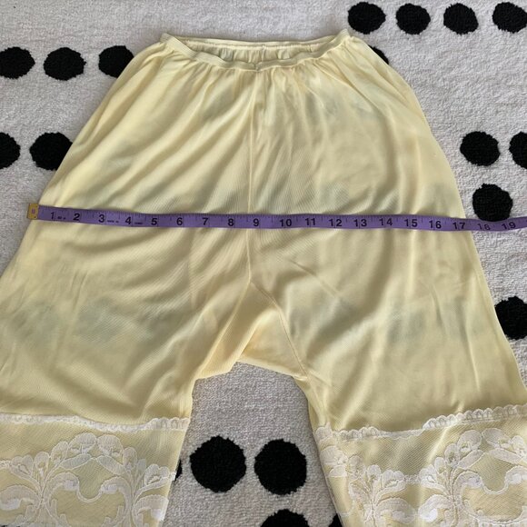 Vintage 60s Bloomers Yellow Sheer Chiffon Lace Lingerie Pettipants Boho Shorts - Picture 7 of 10